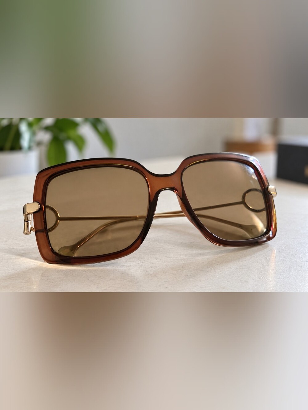 Salvatore Ferragamo SF919S Oversized Brown Sunglasses Made in Italy